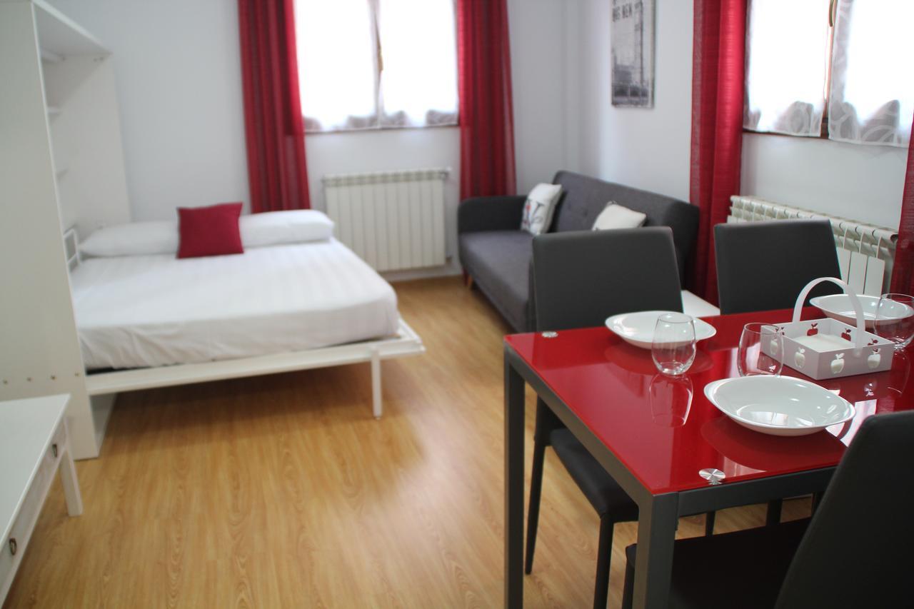 Apartamentos San Lazaro 에스카레이 외부 사진